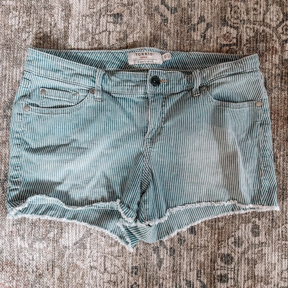 Striped Torrid denim shorts